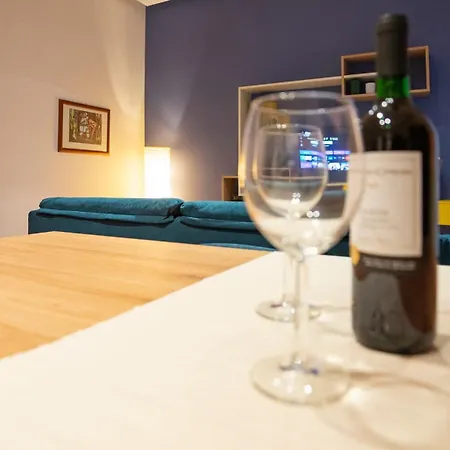 Marble House 7 Рим